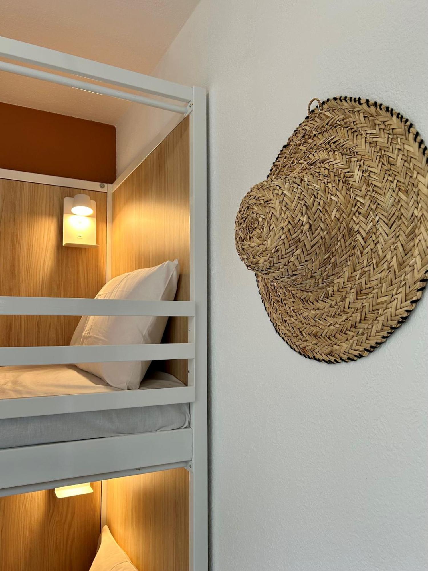 Corsica Hostel Porto-Vecchio, Partie Dortoirs Ngoại thất bức ảnh